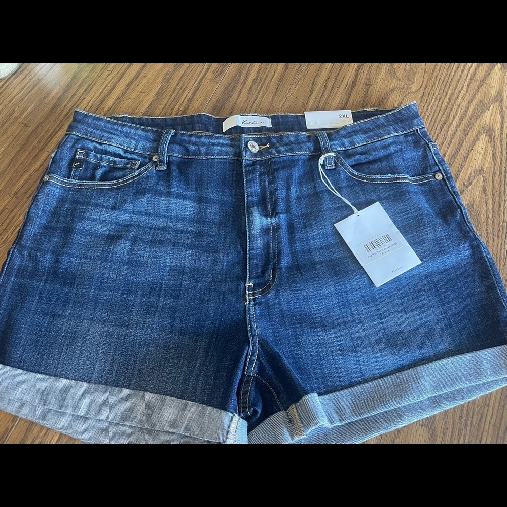 KanCan High Rise cuffed Denim Short